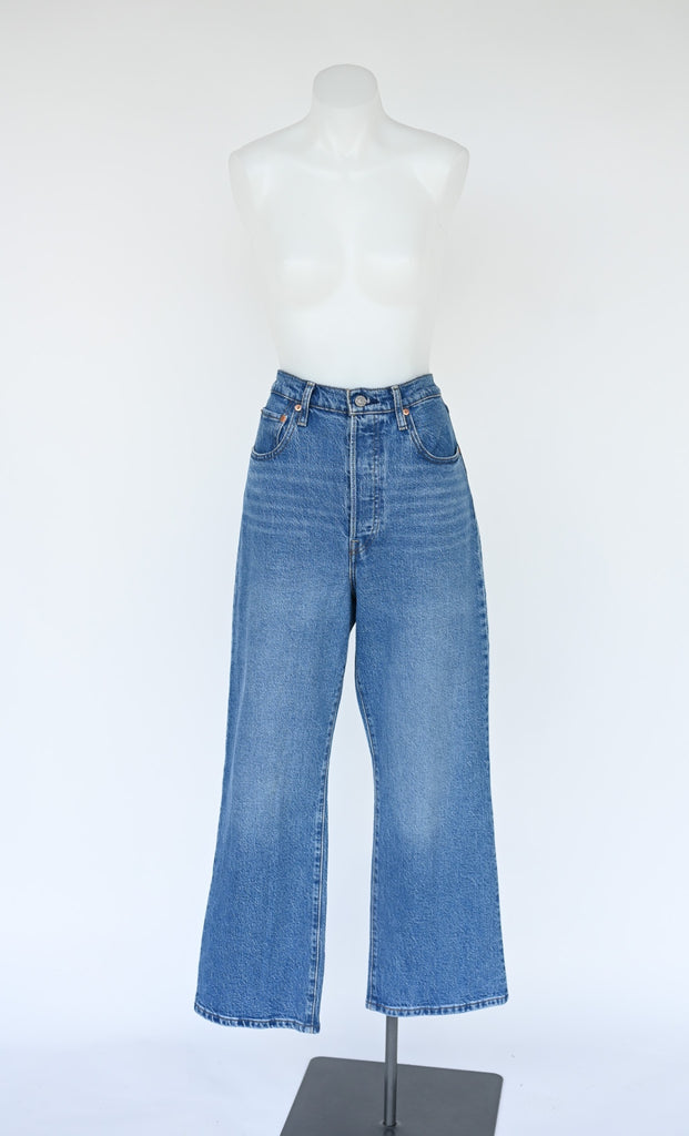 Levi jeans -12